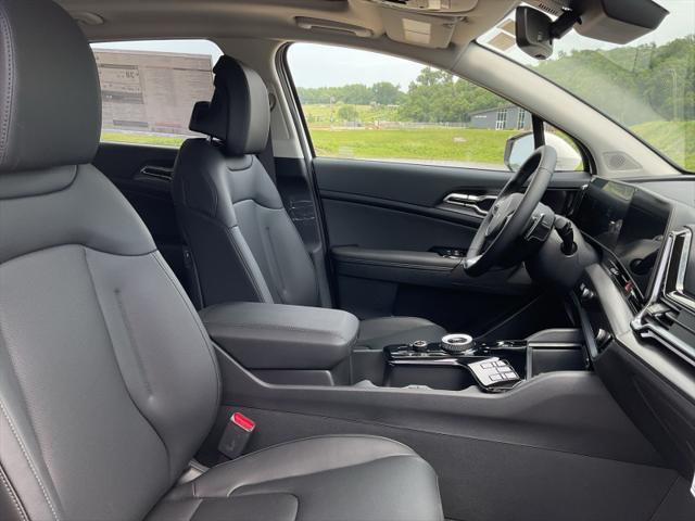 new 2025 Kia Sportage Hybrid car, priced at $36,824