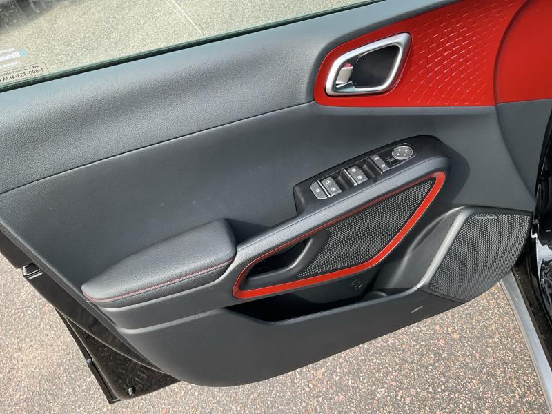 new 2025 Kia Soul car, priced at $28,004
