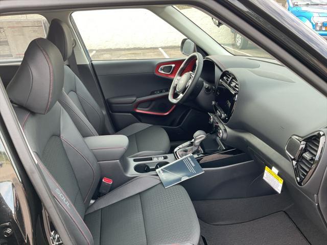 new 2025 Kia Soul car, priced at $28,504