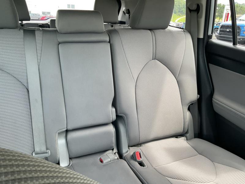 used 2024 Toyota Highlander car, priced at $36,911