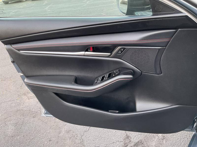 used 2024 Mazda Mazda3 car, priced at $24,944