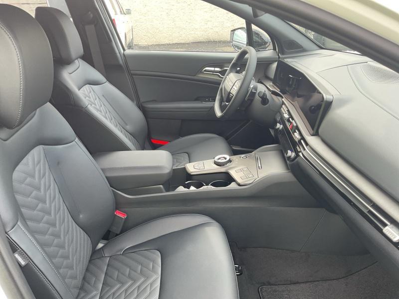 new 2026 Kia Sportage car, priced at $38,029