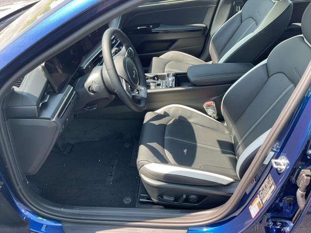 new 2025 Kia K5 car, priced at $31,549