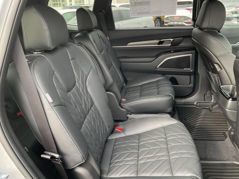 new 2025 Kia Telluride car, priced at $49,129