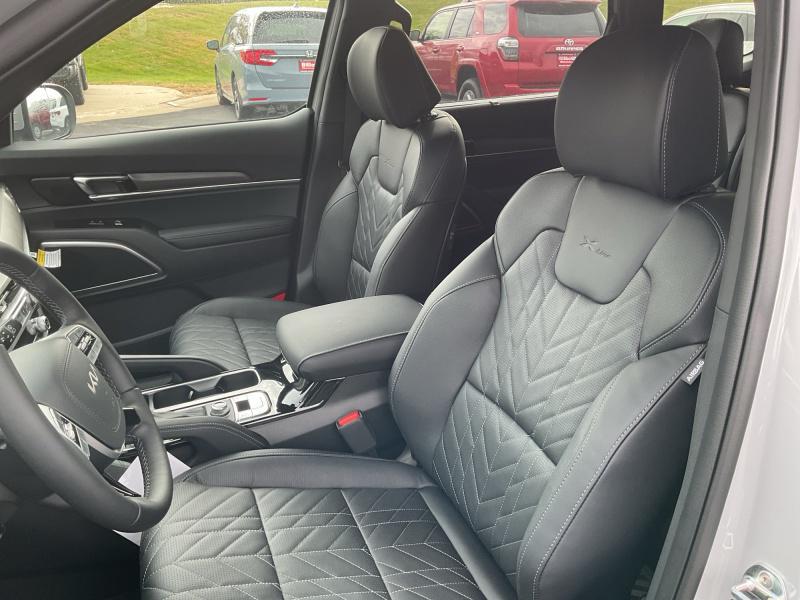 new 2025 Kia Telluride car, priced at $49,129