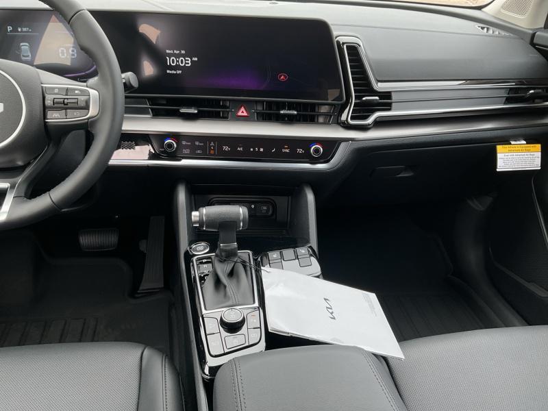 new 2025 Kia Sportage car, priced at $34,674