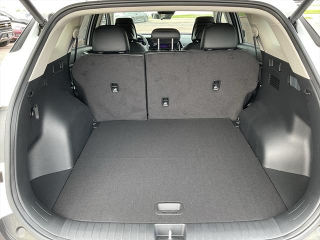 new 2025 Kia Sportage car, priced at $35,174