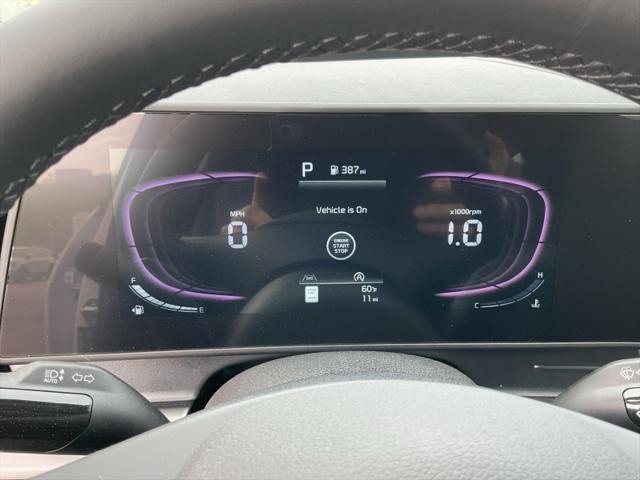 new 2025 Kia Sportage car, priced at $35,174