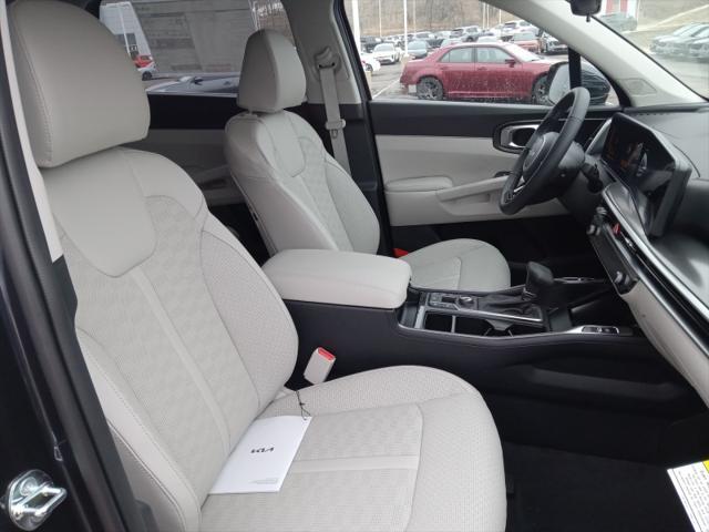 new 2025 Kia Sorento car, priced at $40,009