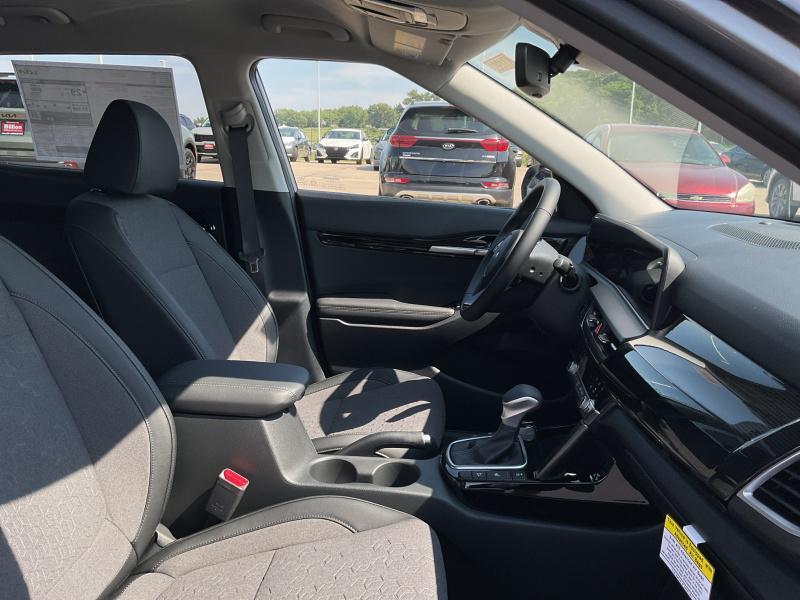 new 2025 Kia Seltos car