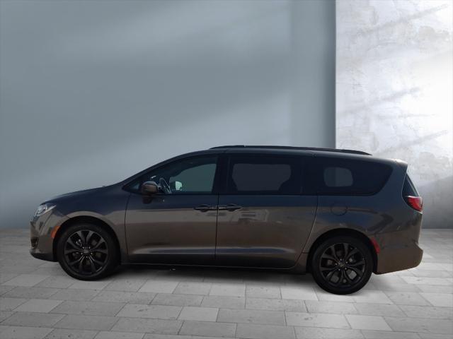 used 2020 Chrysler Pacifica car, priced at $21,995