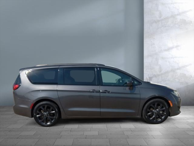 used 2020 Chrysler Pacifica car, priced at $21,995