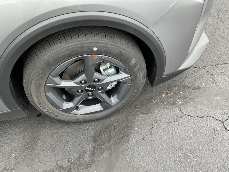 new 2025 Kia K4 car, priced at $24,067
