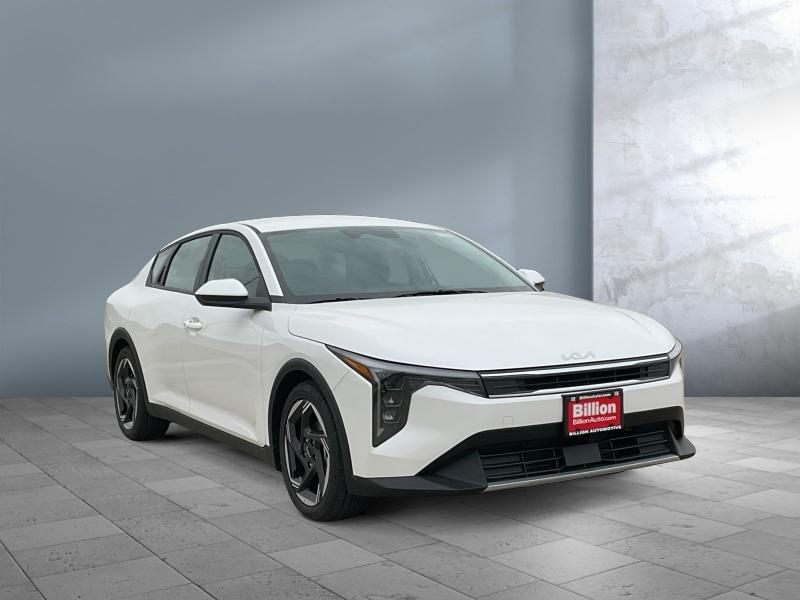 new 2025 Kia K4 car, priced at $26,424