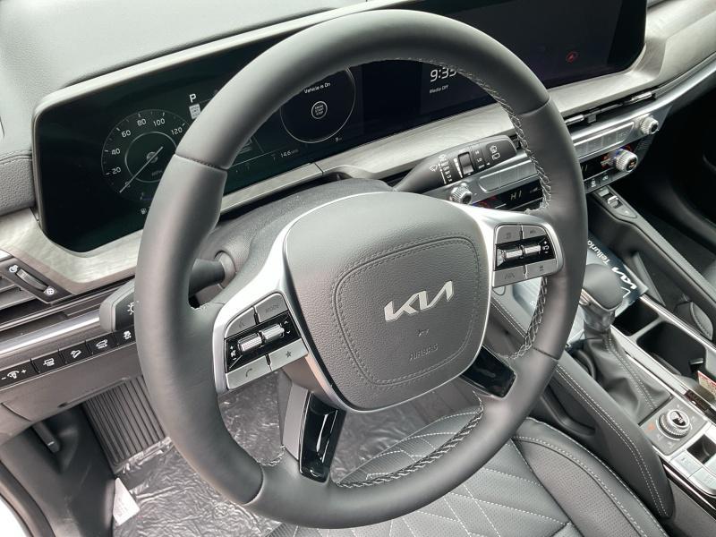 new 2025 Kia Telluride car, priced at $50,974