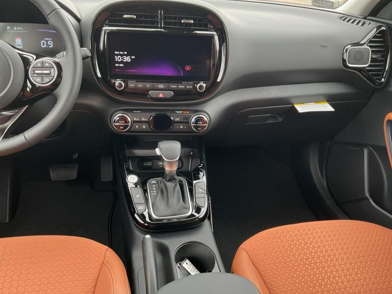 new 2025 Kia Soul car, priced at $26,859