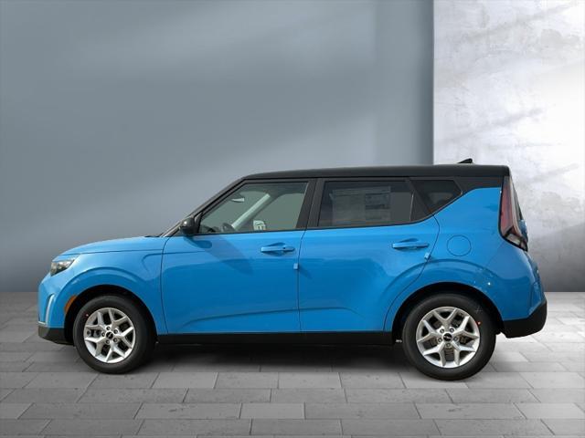 new 2025 Kia Soul car, priced at $25,004