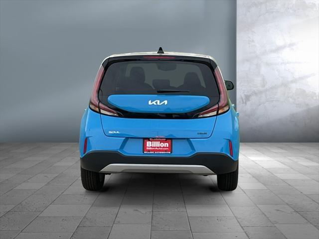 new 2025 Kia Soul car, priced at $25,004
