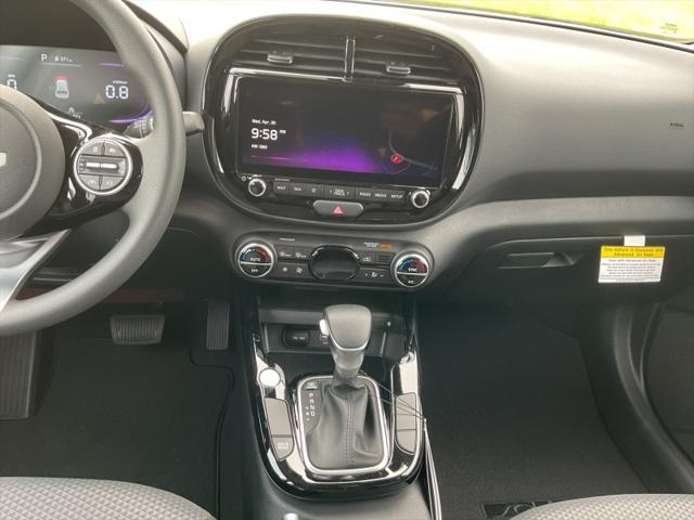 new 2025 Kia Soul car, priced at $25,004