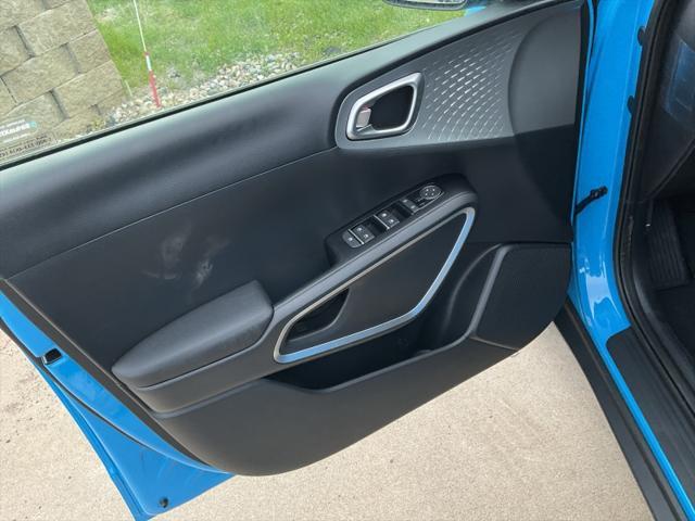 new 2025 Kia Soul car, priced at $25,004