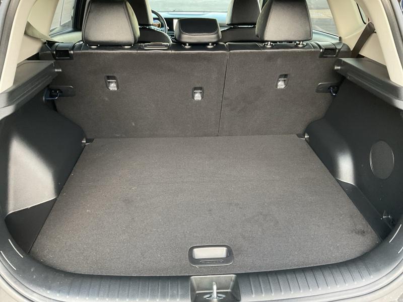 used 2024 Kia Seltos car, priced at $27,995