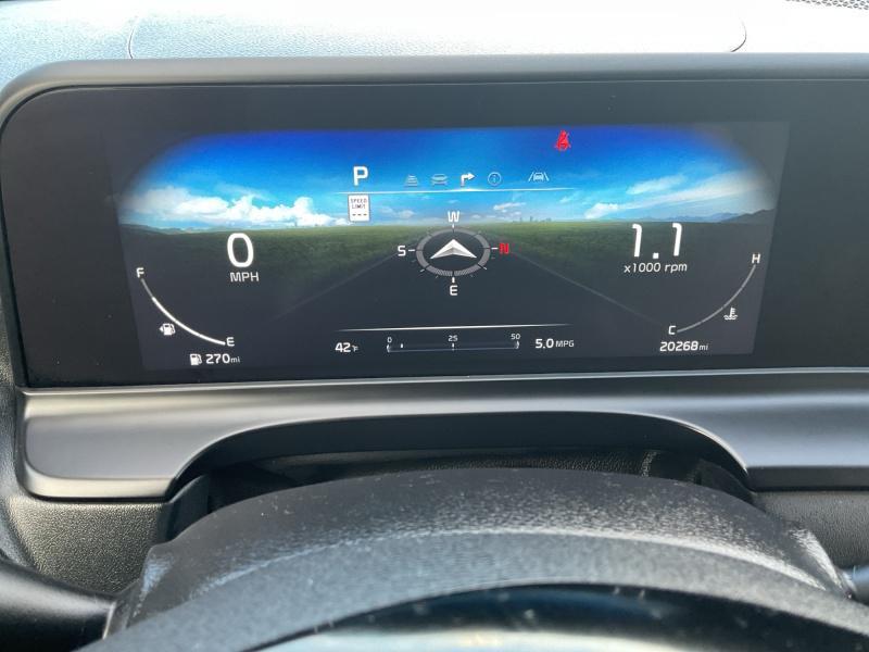 used 2024 Kia Seltos car, priced at $27,995