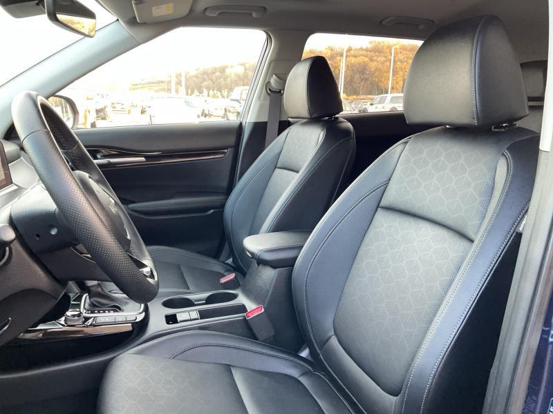 used 2024 Kia Seltos car, priced at $27,995
