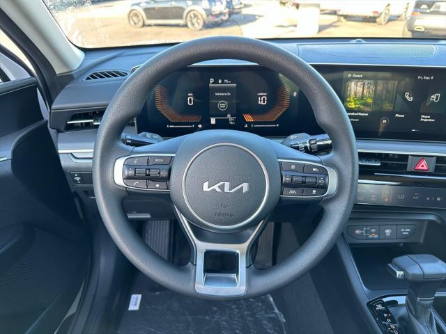 new 2025 Kia K5 car, priced at $28,824