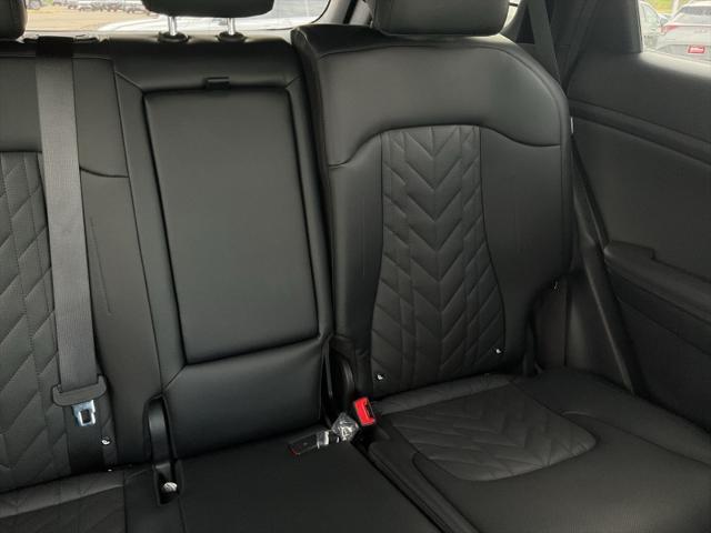 new 2025 Kia Sportage car, priced at $35,779