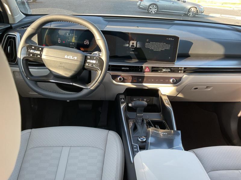 new 2026 Kia Sorento car, priced at $39,999