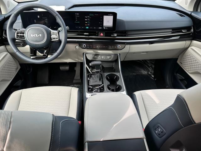 new 2025 Kia Carnival car, priced at $53,154