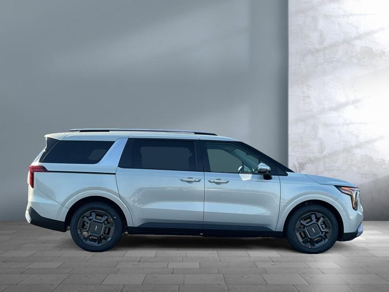 new 2026 Kia Carnival Hybrid car, priced at $45,814