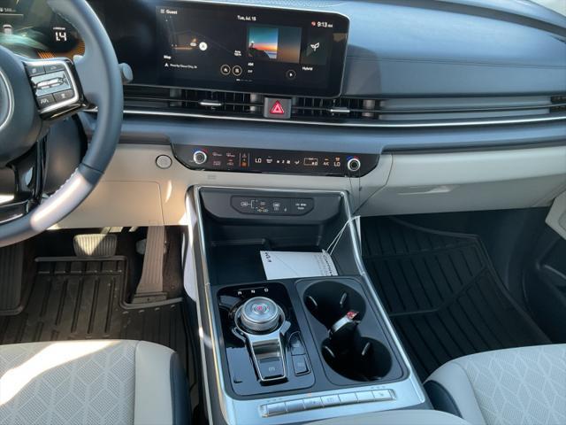 new 2026 Kia Carnival Hybrid car, priced at $45,415