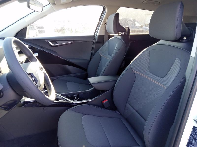 new 2025 Kia Niro car, priced at $28,684