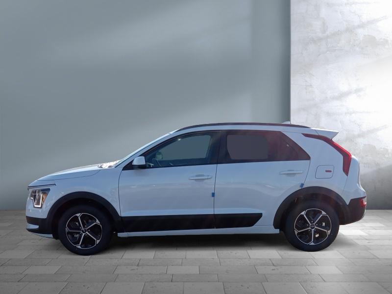 new 2025 Kia Niro car, priced at $28,684