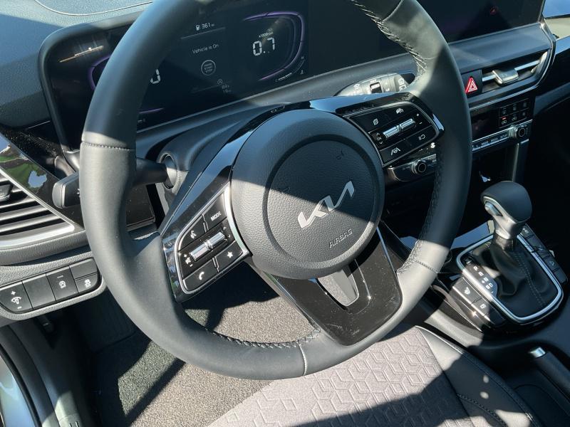 new 2026 Kia Seltos car, priced at $28,874