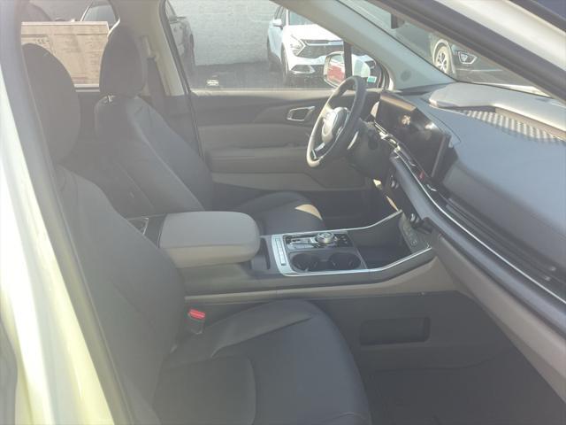 new 2026 Kia Carnival Hybrid car, priced at $46,159