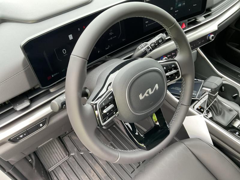 new 2026 Kia Carnival car, priced at $50,089