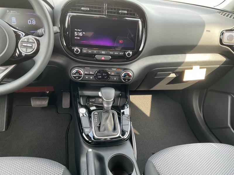 new 2025 Kia Soul car, priced at $24,304