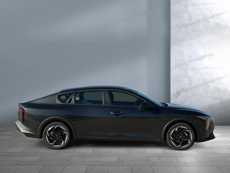 new 2025 Kia K4 car, priced at $24,672