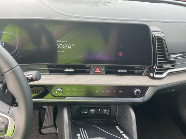 new 2025 Kia Sportage car, priced at $36,329