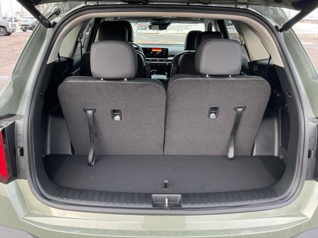 new 2025 Kia Sorento car, priced at $45,784