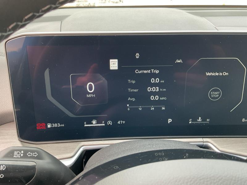 new 2025 Kia Sorento car, priced at $45,784