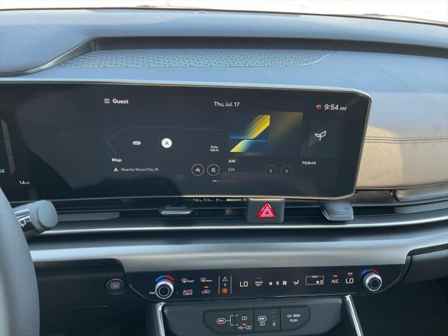 new 2026 Kia Carnival Hybrid car, priced at $51,020