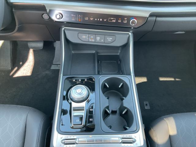 new 2026 Kia Carnival Hybrid car, priced at $51,020