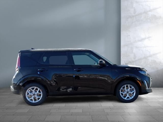 new 2025 Kia Soul car, priced at $23,084