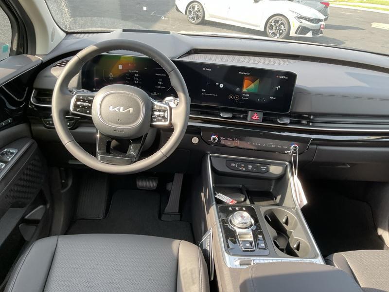 new 2026 Kia Carnival Hybrid car, priced at $57,984