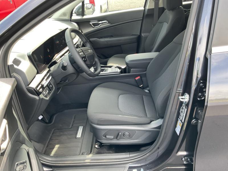 new 2026 Kia Sportage car, priced at $33,634