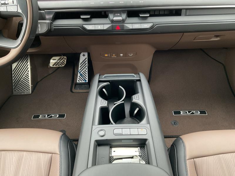 new 2026 Kia EV9 car, priced at $68,869