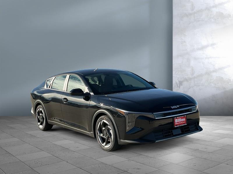 new 2025 Kia K4 car, priced at $25,584